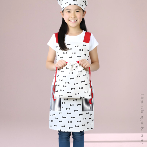 買った良かった！かぶるだけエプロン＆三角巾2種＆収納袋の4点セット